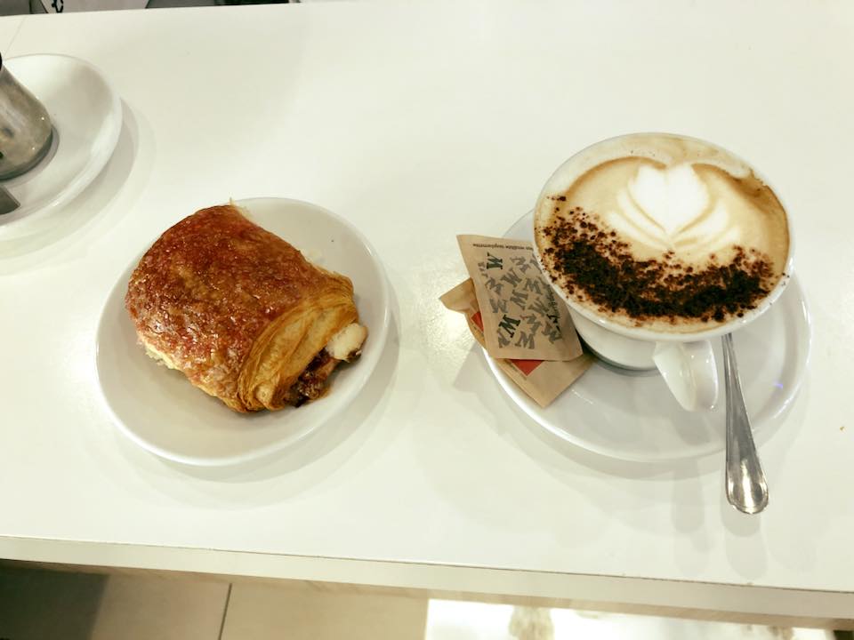 34278607_1898492443774552_2076584526900887552_n Bar con karaoke a Milano Forlanini